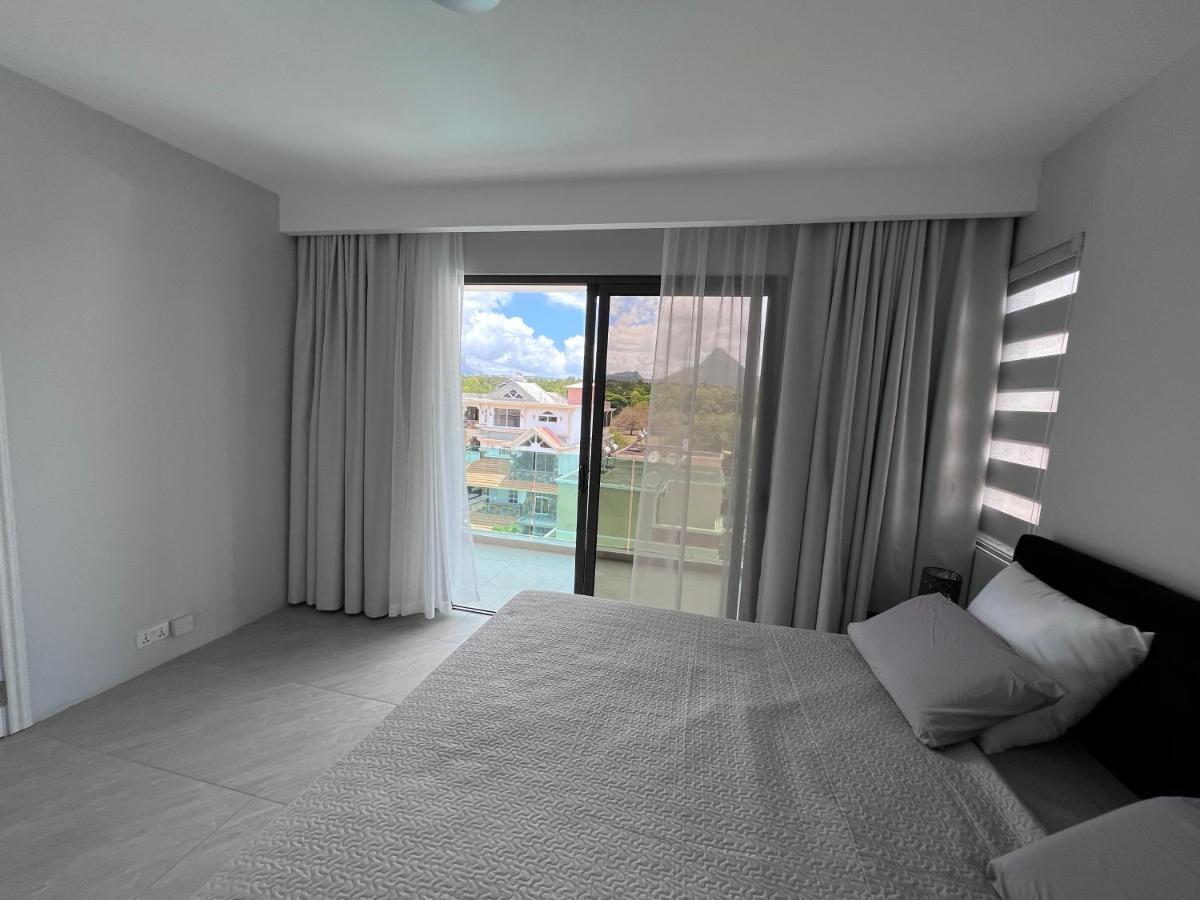 Top-Floor Modern 3Bd Penthouse With Beautiful Mountain View Terrace - 5 Min Walk To Beach Flic-en-Flacq 외부 사진